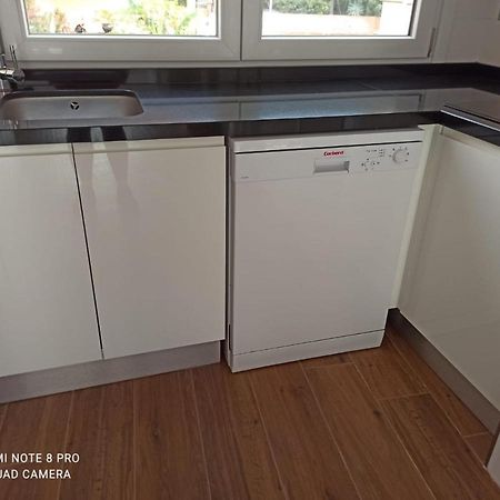 Beautiful Apartment In Third Line Beach Boliches Fuengirola Esterno foto