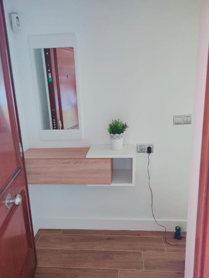 Beautiful Apartment In Third Line Beach Boliches Fuengirola Esterno foto