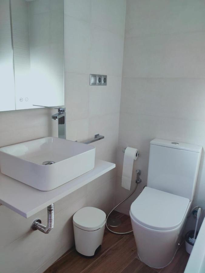 Beautiful Apartment In Third Line Beach Boliches Fuengirola Esterno foto